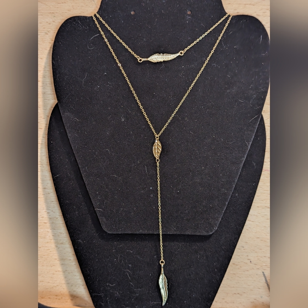 Vintage Goldtone 3 strand Necklace